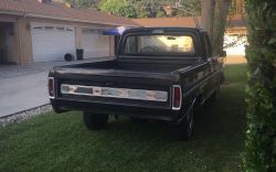 1969 Ford F100 Short bed 360 V8 auto
